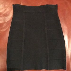 BCBG MAXAZRIA power skirt. New, never worn.